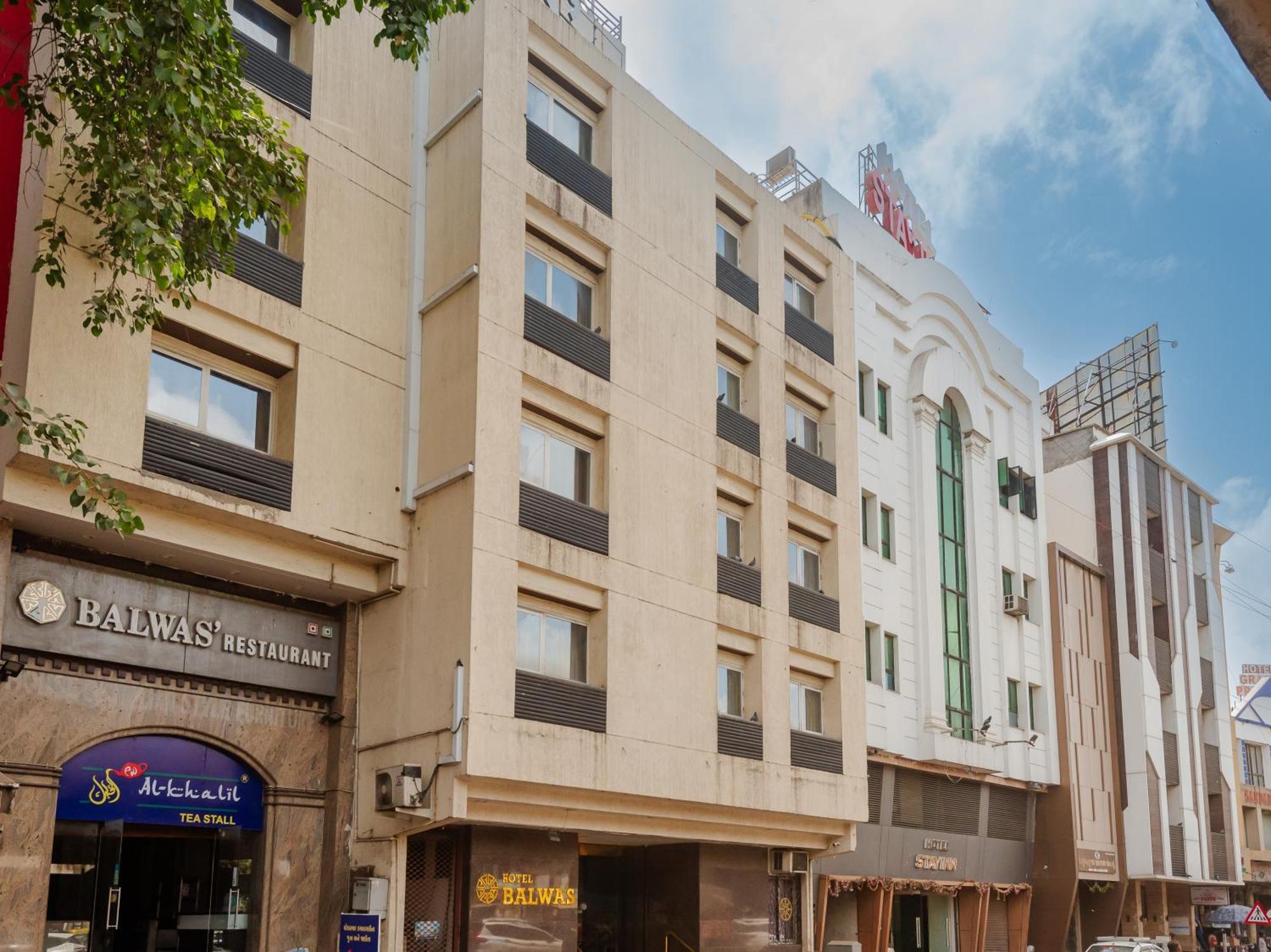 Hotel Balwas Surat Exterior photo